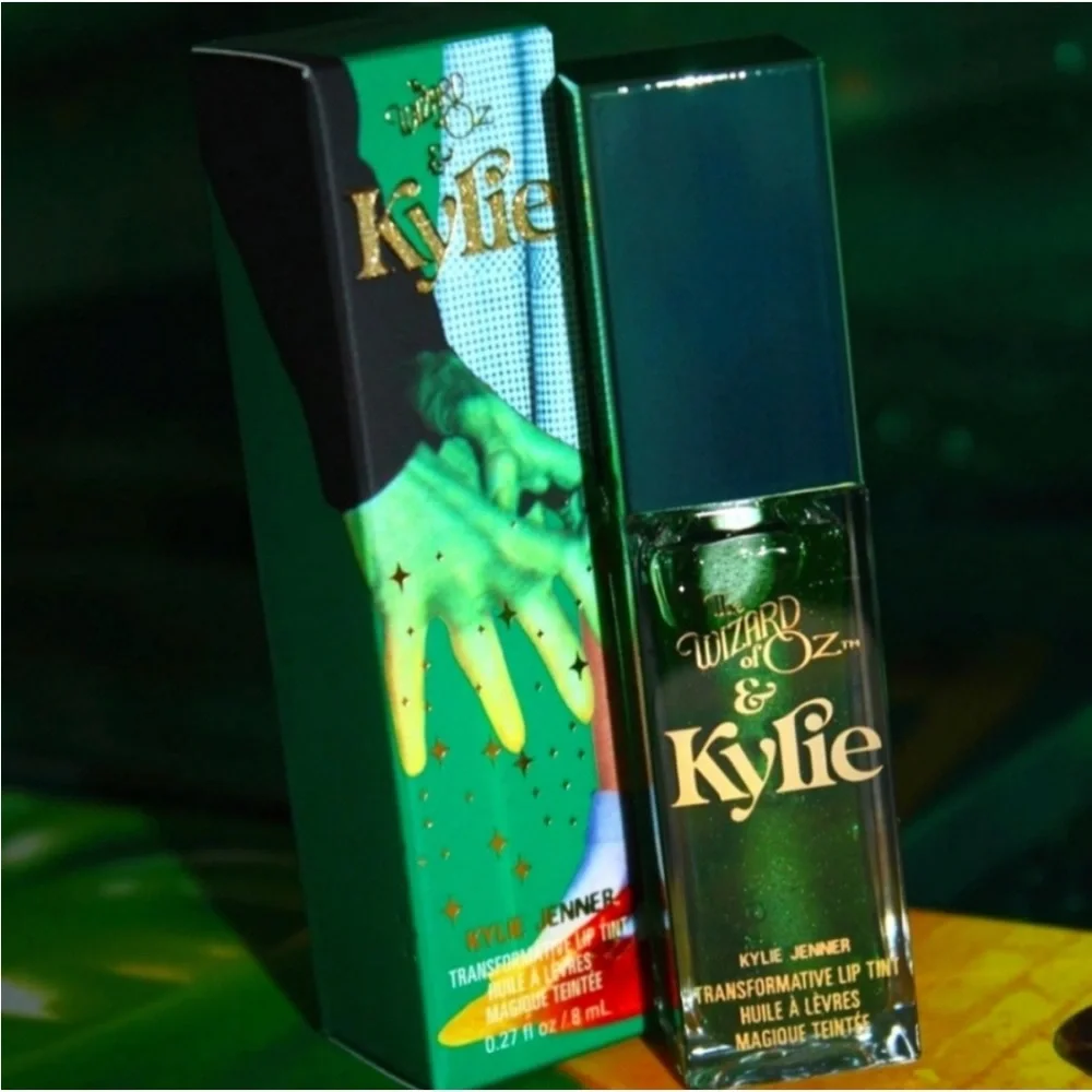 Wizard of Oz Transformative Lip Tint, Kylie Oz Transformative Lip Gloss